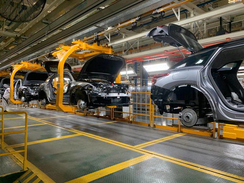 全力以赴拼經濟 神龍汽車成都工廠7月生產7772臺創今年新高