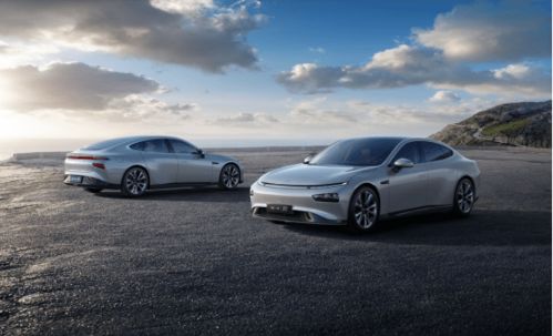 小鵬汽車p7鵬翼版亮相河北第九屆汽車文化節(jié) 下一代自動駕駛軟硬件將大幅升級